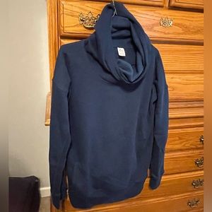 Zyia activewear oh so soft hoodie size medium